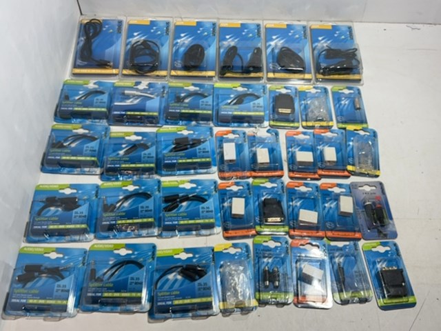 Partij kabels en connectors, scanpart - afbeelding 7 van  10