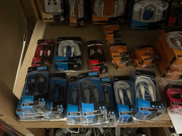 Partij kabels en divers (59x) - afbeelding 2 van  3