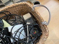 Partij kabels en elektronica - afbeelding 1 van  1