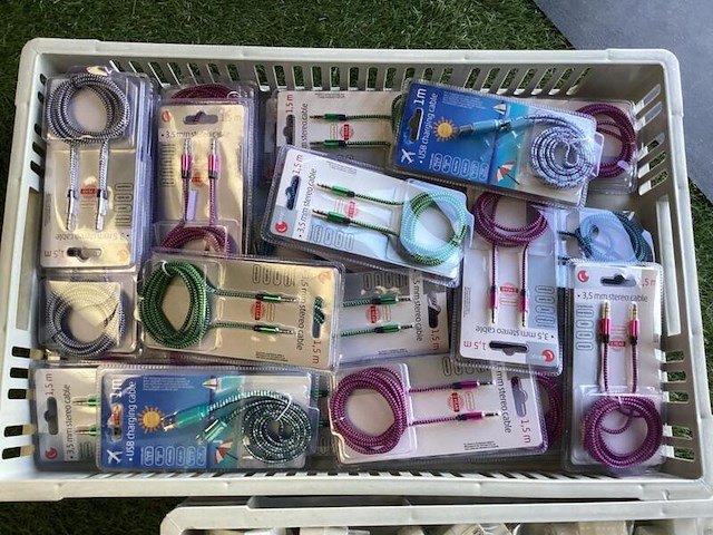 Partij kabels en stekker adapters - afbeelding 2 van  4