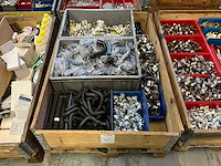 Partij kabels, klemmen en koppelingen - afbeelding 1 van  8