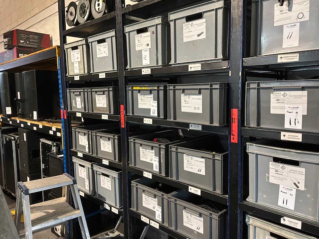 Partij kabels - afbeelding 1 van  17