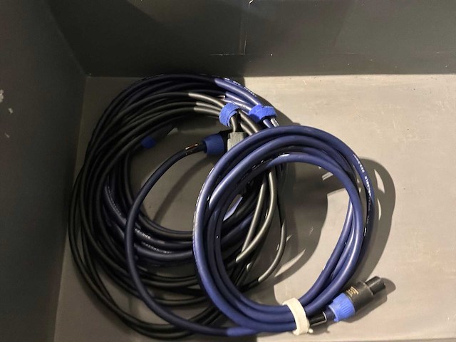 Partij kabels - afbeelding 15 van  15