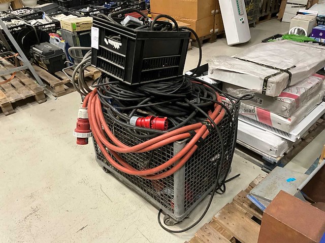 Partij kabels - afbeelding 1 van  3