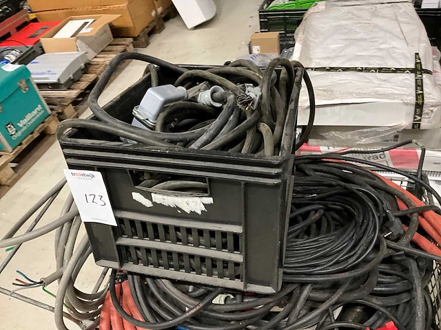 Partij kabels - afbeelding 2 van  3