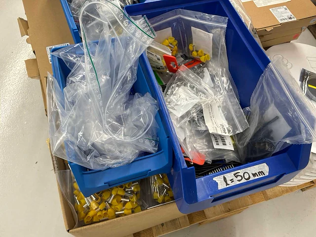 Partij kabelschoenen - afbeelding 2 van  6