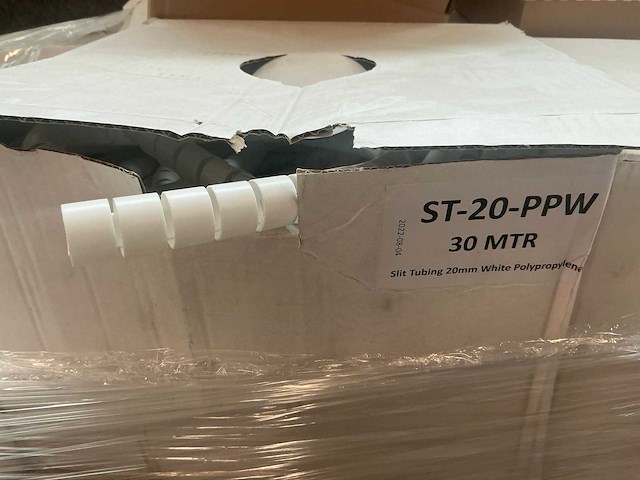 Partij kabelslangen en begeleiders - afbeelding 4 van  6