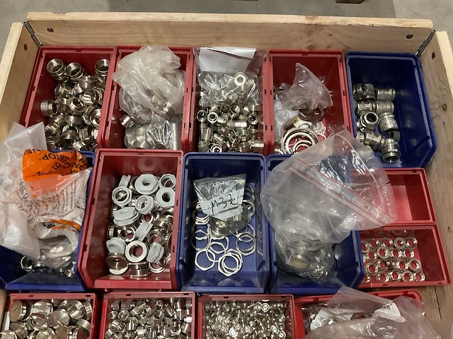 Partij kabelwartels en toebehoren - afbeelding 3 van  3