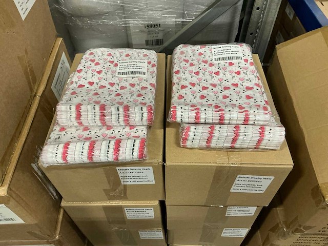 Partij kadozakken growing hearts 180x250mm (12000x) - afbeelding 1 van  5