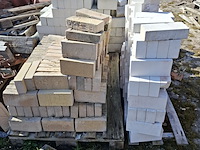 Partij kalkzandsteen - afbeelding 3 van  3