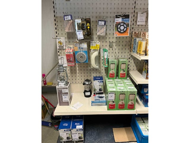 Partij kampeerlampen (25x) - afbeelding 4 van  11