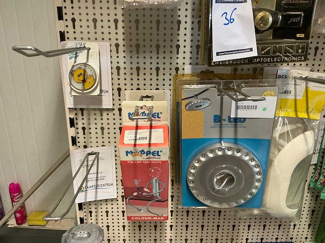 Partij kampeerlampen (25x) - afbeelding 7 van  11