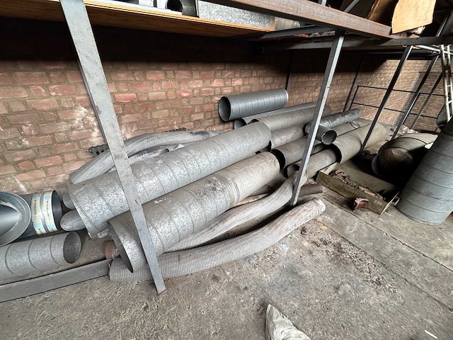 Partij kanaalwerk en toebehoren - afbeelding 4 van  5