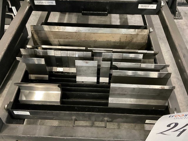 Partij kantbank gereedschap - afbeelding 9 van  12