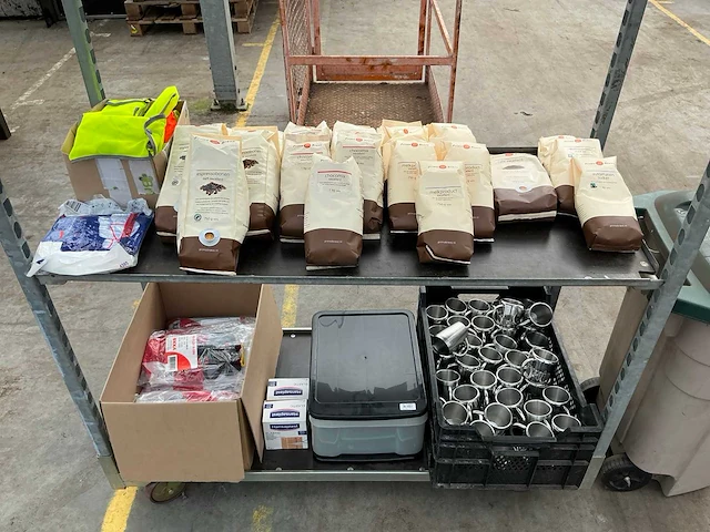 Partij kantine inventaris - afbeelding 2 van  9