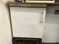Partij kantine-inventaris - afbeelding 4 van  9