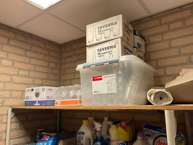 Partij kantine-inventaris - afbeelding 11 van  12