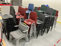 Partij kantinestoelen - afbeelding 1 van  4