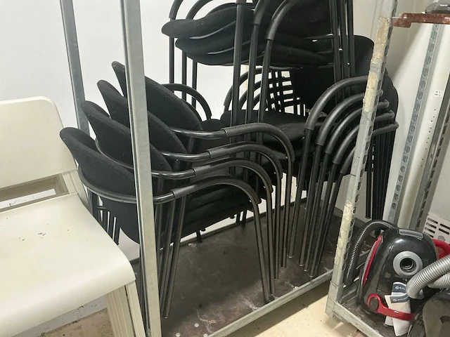 Partij kantinestoelen - afbeelding 4 van  4