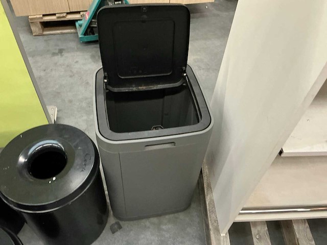 Partij kantoor goederen - afbeelding 26 van  28