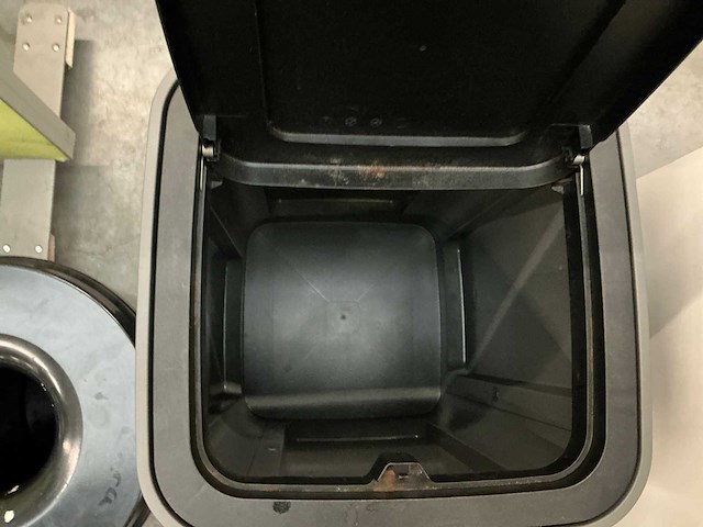 Partij kantoor goederen - afbeelding 27 van  28