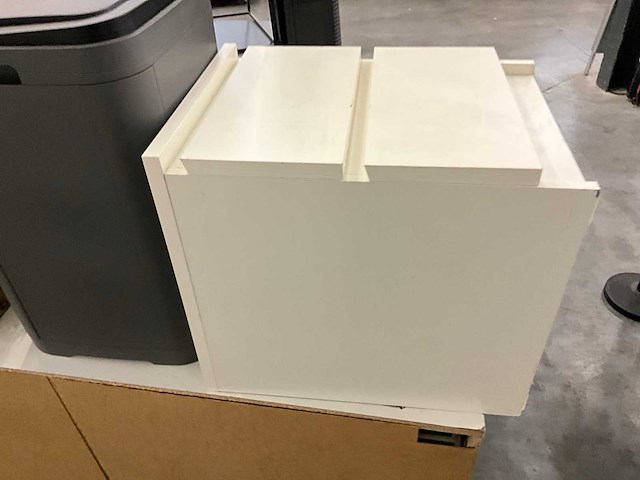 Partij kantoor meubilair - afbeelding 2 van  13