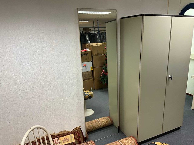 Partij kantoor meubilair - afbeelding 5 van  15