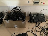 Partij kantoorartikelen en monitoren - afbeelding 11 van  15