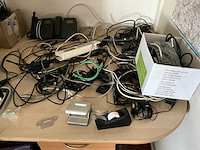 Partij kantoorartikelen en monitoren - afbeelding 12 van  15