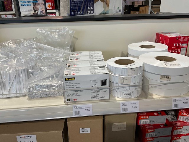 Partij kantoorartikelen - afbeelding 21 van  37