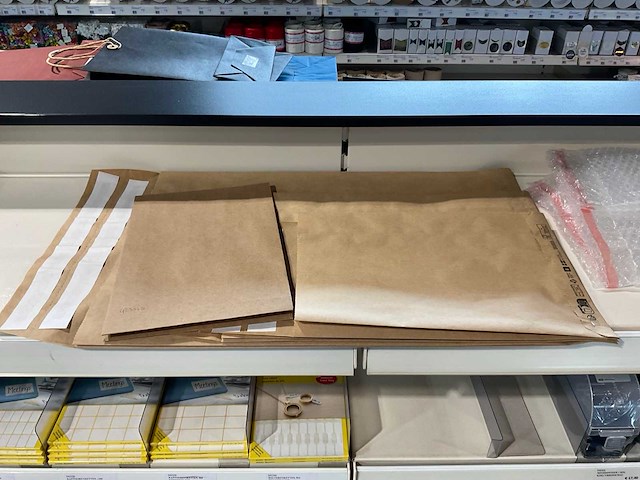 Partij kantoorartikelen - afbeelding 15 van  46