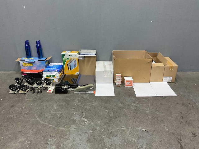 Partij kantoorartikelen - afbeelding 5 van  7