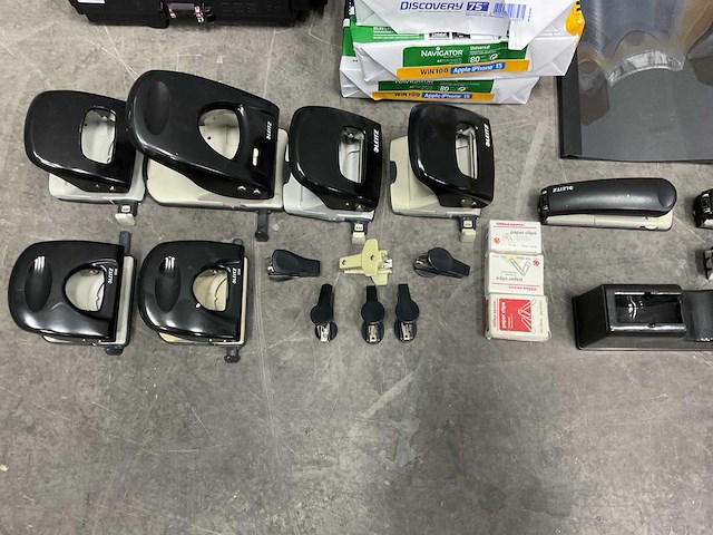 Partij kantoorartikelen - afbeelding 7 van  7