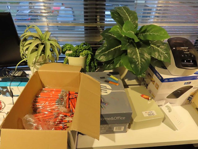 Partij kantoorartikelen - afbeelding 3 van  4