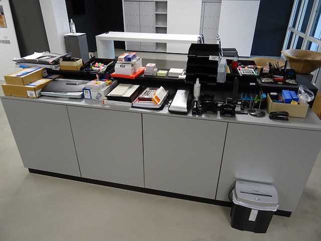 Partij kantoorartikelen - afbeelding 2 van  7