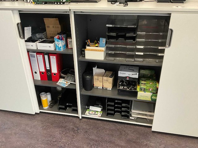 Partij kantoorartikelen - afbeelding 1 van  5