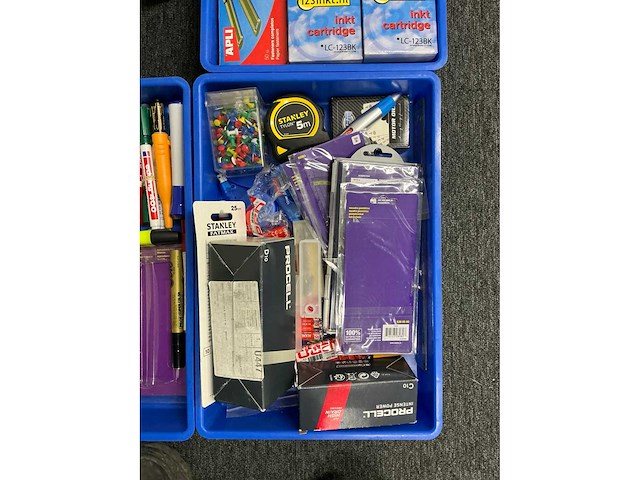 Partij kantoorartikelen - afbeelding 5 van  14