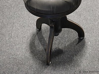 Partij kantoorbenodigdheden bestaande uit o.a. 2x bureaustoelen - afbeelding 7 van  8