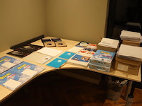 Partij kantoorbenodigdheden bestaande uit o.a. schrijfblokken, printpapier & enveloppen - afbeelding 1 van  8