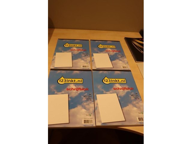 Partij kantoorbenodigdheden bestaande uit o.a. schrijfblokken, printpapier & enveloppen - afbeelding 2 van  8