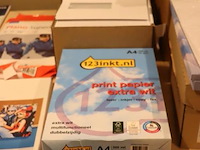 Partij kantoorbenodigdheden bestaande uit o.a. schrijfblokken, printpapier & enveloppen - afbeelding 5 van  8