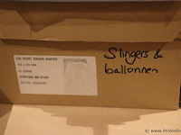 Partij kantoorbenodigdheden bestaande uit o.a. schrijfblokken, printpapier & enveloppen - afbeelding 8 van  8