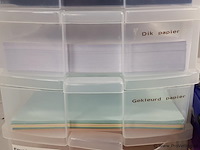 Partij kantoorbenodigdheden o.a. printpapier en archiveerbakken - afbeelding 3 van  7