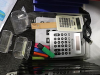 Partij kantoorbenodigdheden o.a. rekenmachines, markeerstiften, mappen & archiveerbakken - afbeelding 3 van  4
