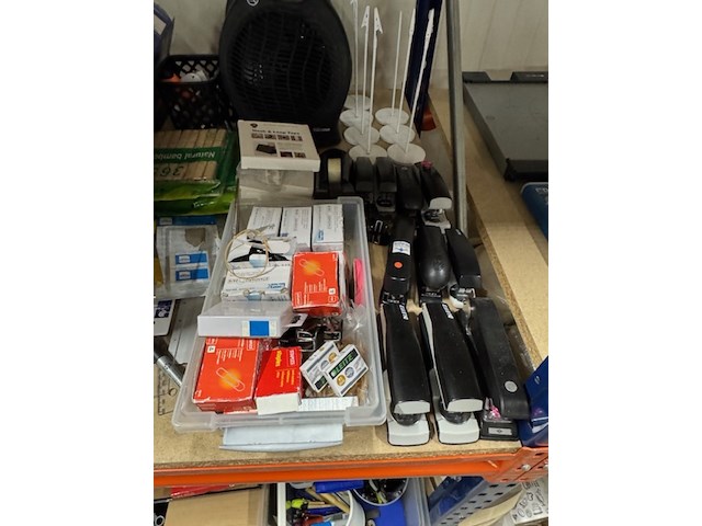 Partij kantoorbenodigdheden - afbeelding 15 van  16