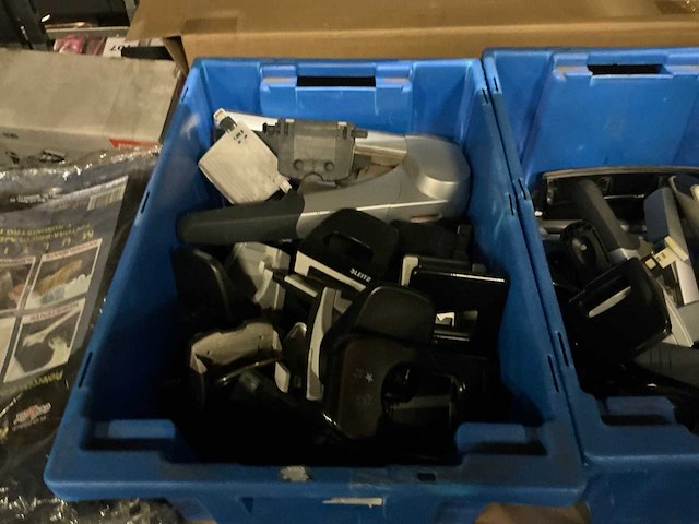 Partij kantoorbenodigdheden - afbeelding 3 van  6