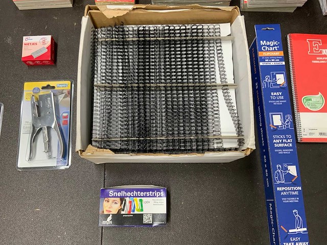 Partij kantoorgerief - afbeelding 9 van  9