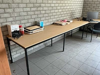 Partij kantoorinrichting met bureaus, 2 kasten en 4 stoelen - afbeelding 7 van  12