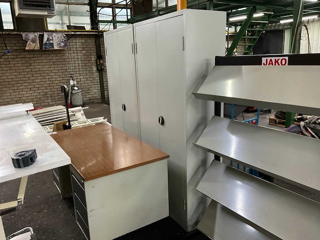 Partij kantoorinventaris - afbeelding 5 van  8