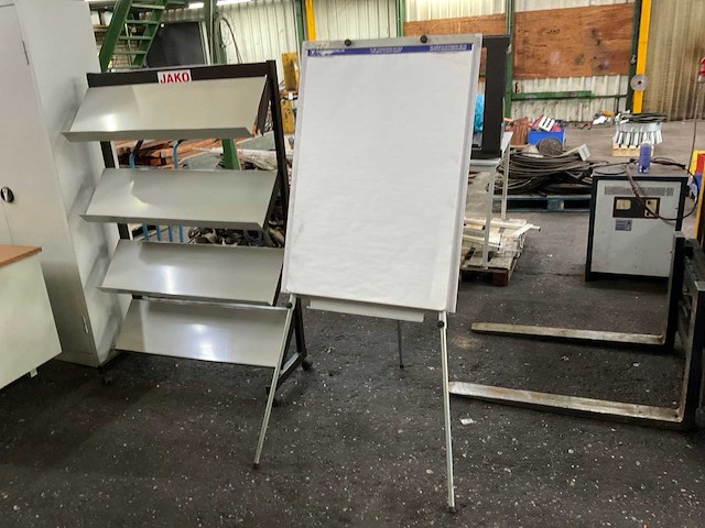 Partij kantoorinventaris - afbeelding 7 van  8